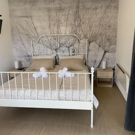 Apartmani Marinac Porec Exterior photo